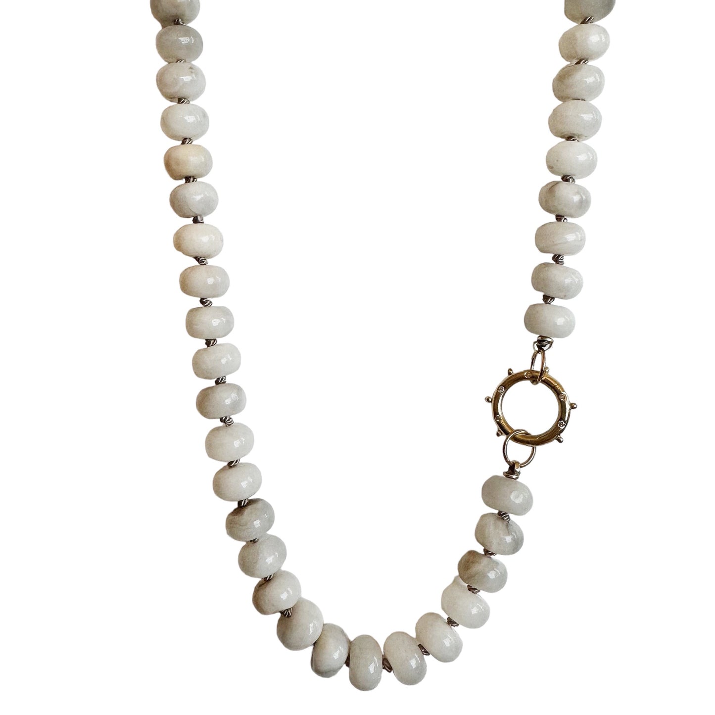 Pale Gray Agate Gemstone Necklace